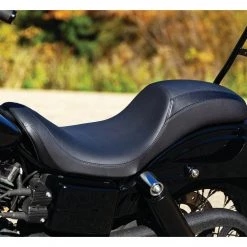 Mustang Seats Seats & Sissy Bars Mustang Hightail Fastback Seat For Harley -Motorcycle Seats Sales mustang hightail fastback seat for harley dyna20062017 4