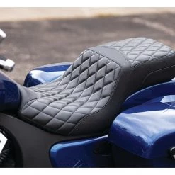 Mustang Seats Seats & Sissy Bars Mustang Squareback One Piece Seat For Indian Challenger 2020-2022 -Motorcycle Seats Sales mustang indian challenger squareback one piece seat dia blk 3