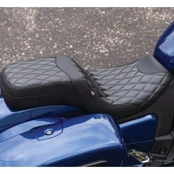 Mustang Seats Seats & Sissy Bars Mustang Squareback One Piece Seat For Indian Challenger 2020-2022 -Motorcycle Seats Sales mustang indian challenger squareback one piece seat dia blk 4