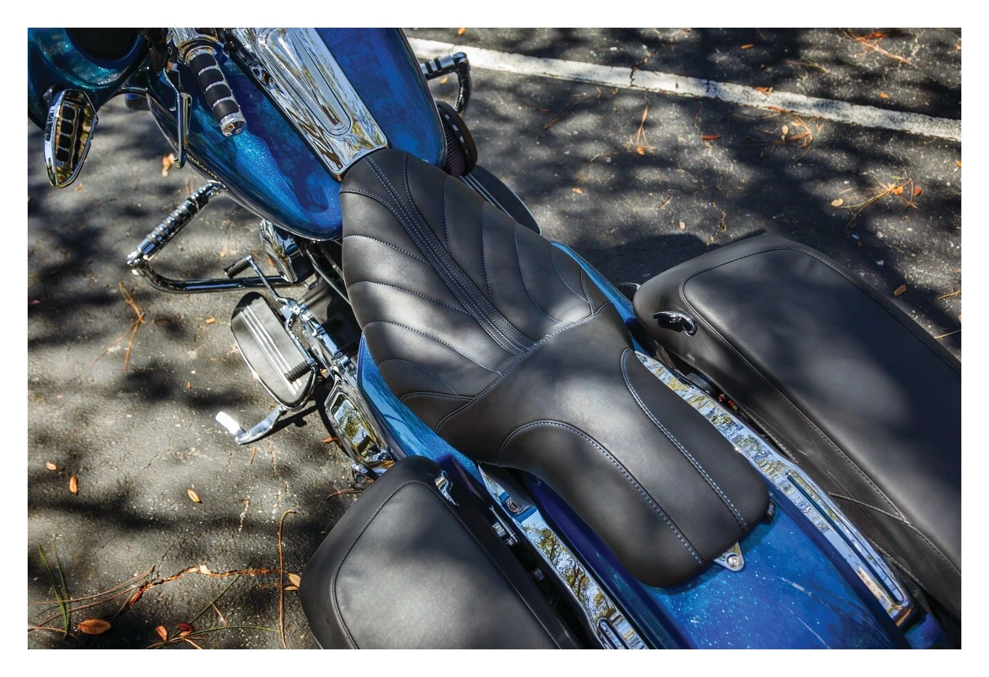 Mustang Seats Motorcycle Parts Revere By Mustang Journey 2-Up Seat For Harley 25 Mustang Seats Motorcycle Parts Revere By Mustang Journey 2-Up Seat For Harley - Image 23
